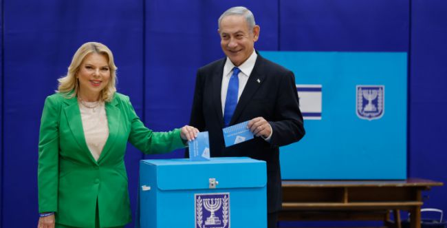 "נתניהו מחפש קאמבק"; "האם יש אפשרות לבחירות שישיות?" – כך סיקרו בעולם את הבחירות בישראל