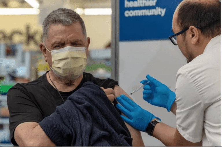 קומבינציה קטלנית: השילוב של קורונה ושפעת חורפית מבהיל רבים מתושבי דרום קליפורניה לבתי החולים