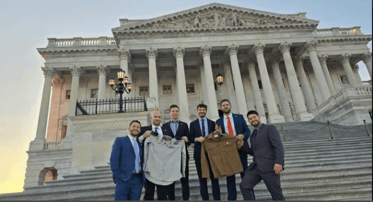 מילואימניקים בחליפות: משלחת שלחמה בעזה ובגבול בצפון הגיעה לקונגרס למסע הסברה