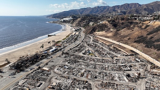 למאליבו נמאס: תובעת את קליפורניה, עיריית לוס אנג'לס ומחוז לוס אנג'לס על הרשלנות ונזקי השריפה הגדולה