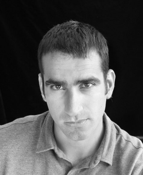 22 באוגוסט: אורי בנאי מספר ושר את סיפורה המופלא של משפחת בנאי