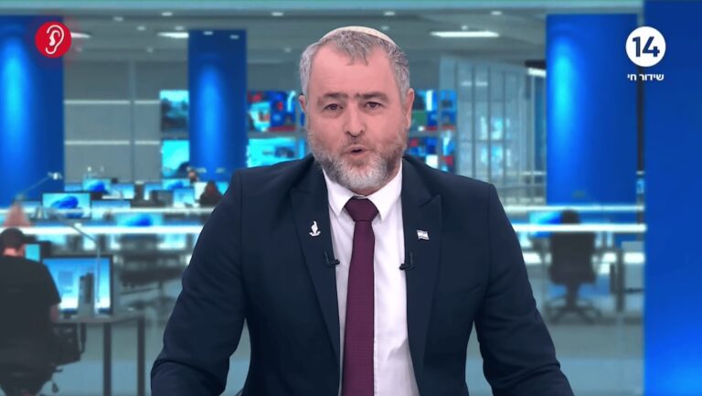 שמעון ריקלין: "מעולם לא ראיתי את נתניהו בהלם כזה" – הראיון של מגיש ערוץ 14 ב"ניו יורקר" מכה גלים באמריקה