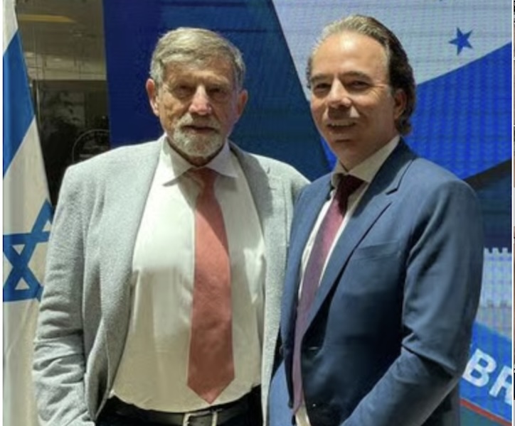 מכר לשון אבן חיים מניות ועכשיו מממש לעצמו: נתי סיידוף לוקח 150 מיליון דולר מאחזקותיו ב'שיכון ובינוי' – ועדיין נשאר בעל השליטה בחברה